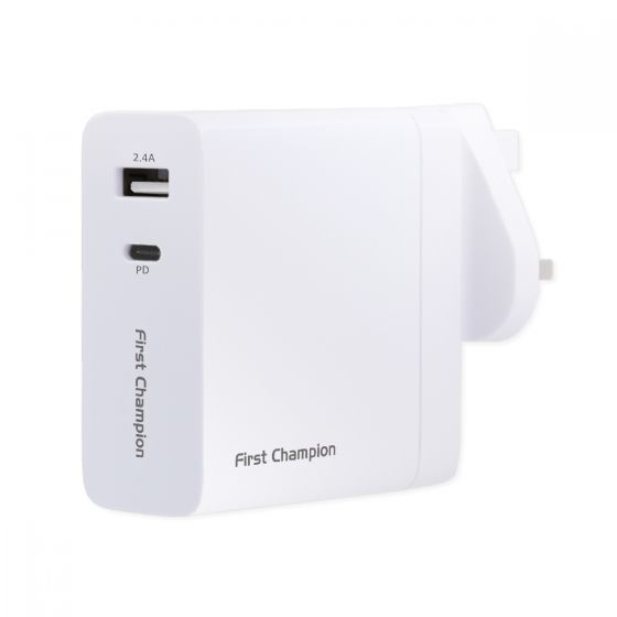 First Champion USB 旅行充電器 - with USB-C PD and USB-A UTC257PD UTC257PD