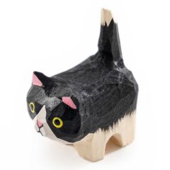 Islandoffer - 椴木雕得意黑白貓