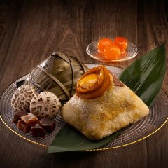 [eVoucher] Regal Hotel - [eVoucher] Regal Hotel - Regal Supreme Whole Abalone Rice Dumpling with Conpoy and Chinese Ham CR-24TNF-RH01