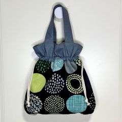 Beebee Workshop - Fabric Drawstring Bag (Fits iPad) (Fabric : Made in Japan)(3 option) CR-Beebee-005