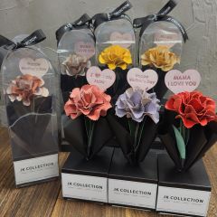 JK collection - Leather Carnation with Heart-shaped Leather Tag Bouquet Gift Box JK-collection-01