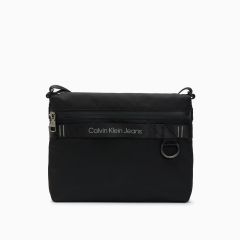 Calvin Klein URBAN EXPLORER 斜揹袋 (HH3543)