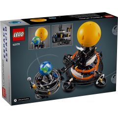 LEGO® - Technic™ Planet Earth and Moon in Orbit [42179] LEGO_BOM_42179