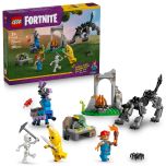 LEGO® - Fortnite® 77075 Peely & Sparkplug's Camp (Game Toy