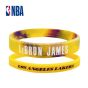 NBA - 湖人隊滿杯標識保溫杯 + 2件裝迷彩詹姆斯矽膠手環